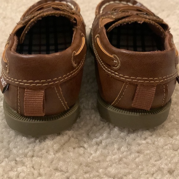 Carters boat shoes size 5 - Picture 4 of 4